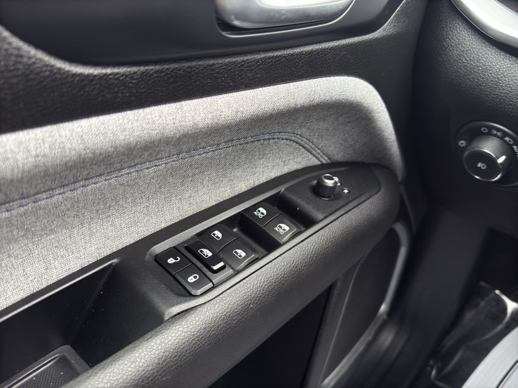 2024 Jeep Compass Image 11