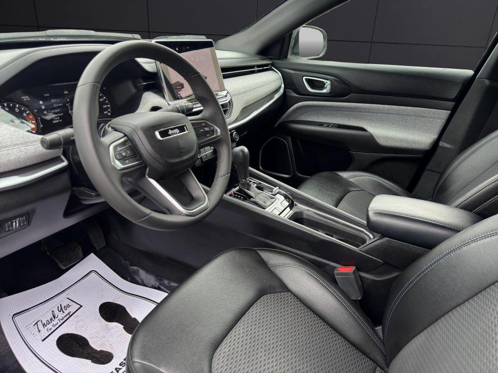 2024 Jeep Compass Image 12