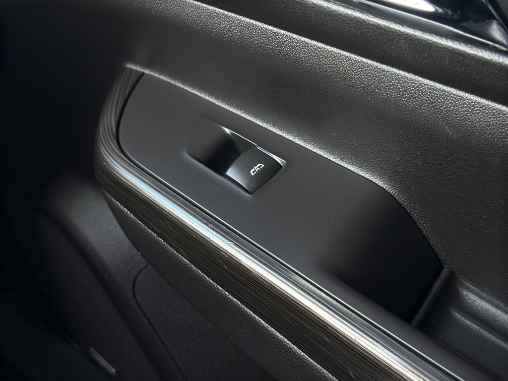 2020 GMC Acadia Image 15