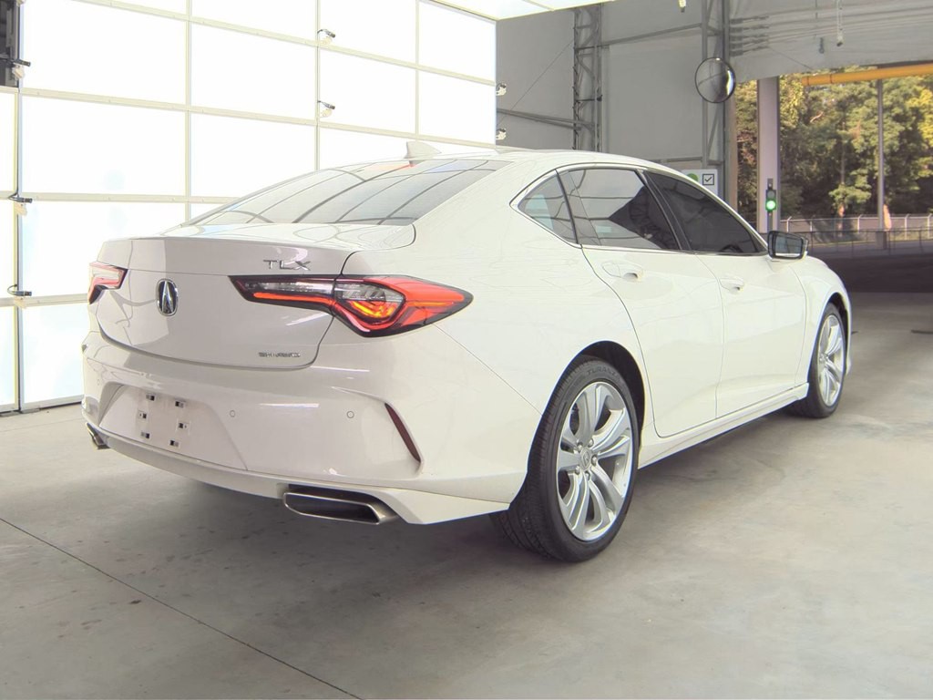 2021 Acura TL Image 2