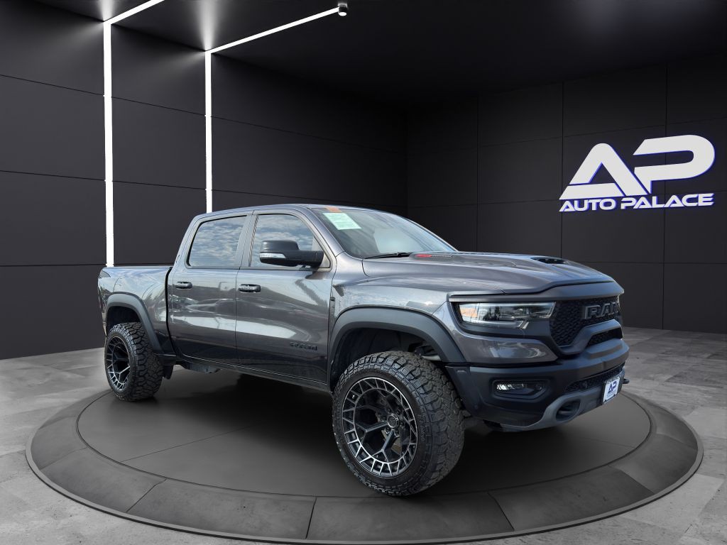 2022 RAM 1500 Image 3