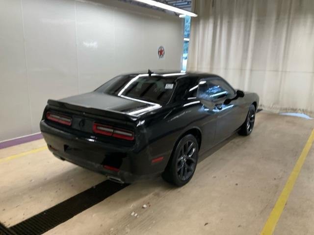 2021 Dodge Challenger Image 2