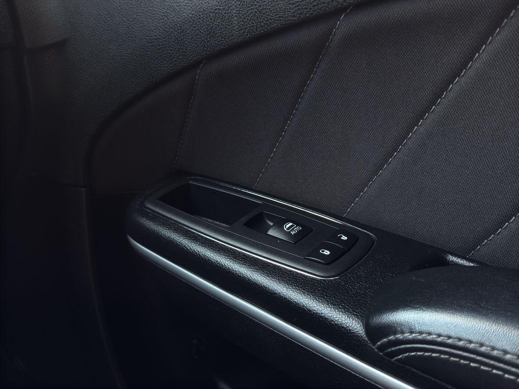 2019 Dodge Charger Image 15