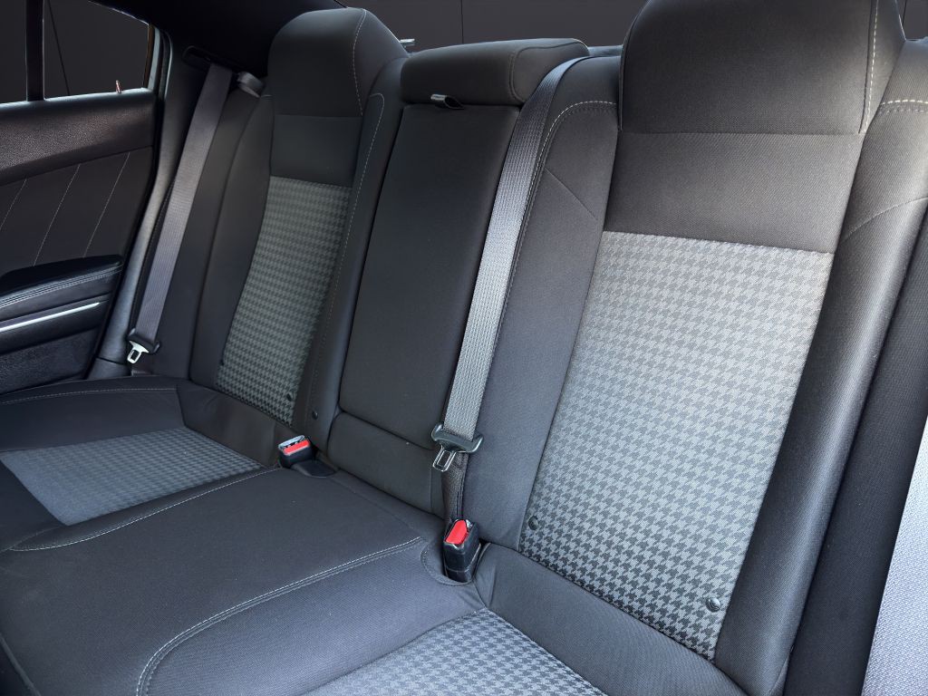 2019 Dodge Charger Image 21