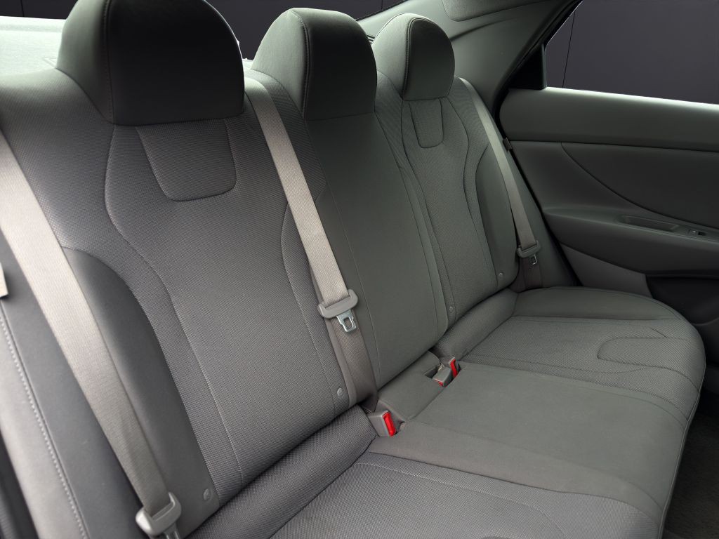 2024 Hyundai Elantra Image 19