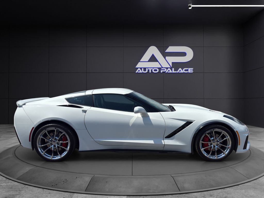 2017 Chevrolet Corvette Image 8