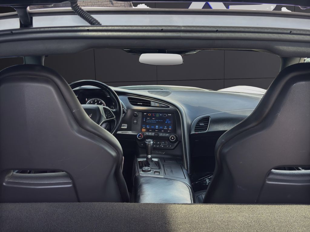 2017 Chevrolet Corvette Image 13