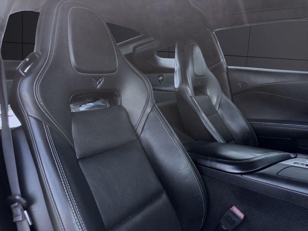 2017 Chevrolet Corvette Image 14