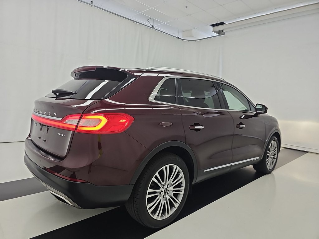 2018 Lincoln MKX Image 2