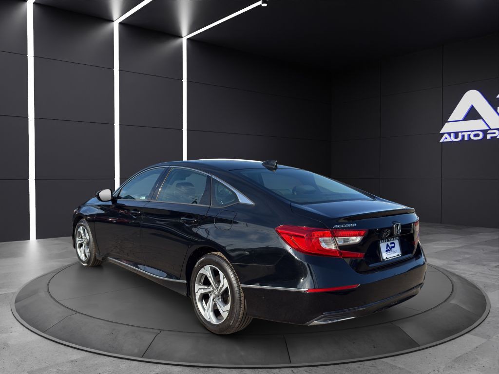 2018 Honda Accord Image 4