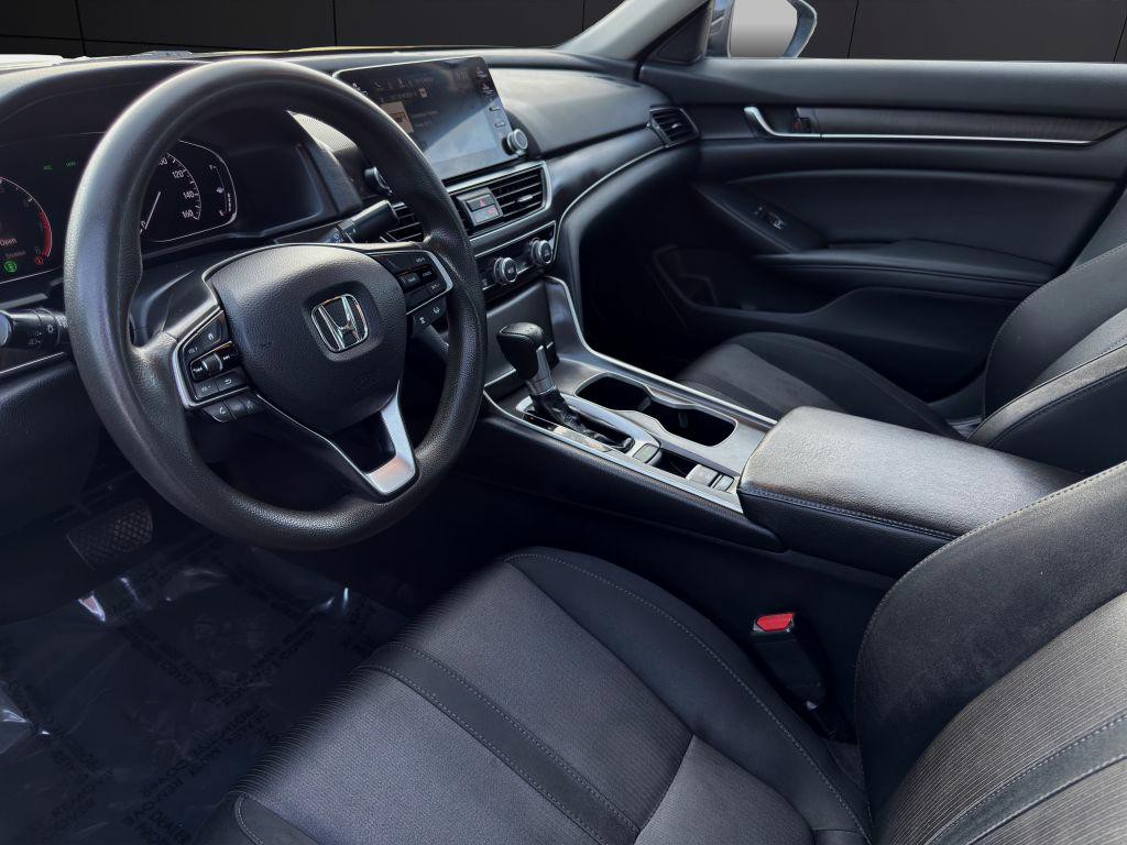 2018 Honda Accord Image 12