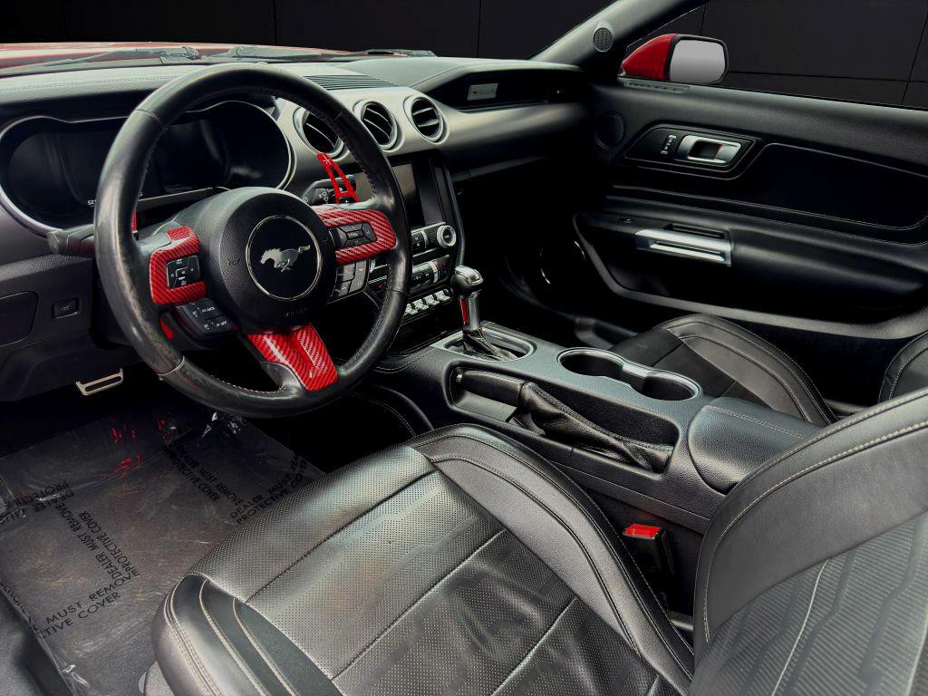 2019 Ford Mustang Image 9