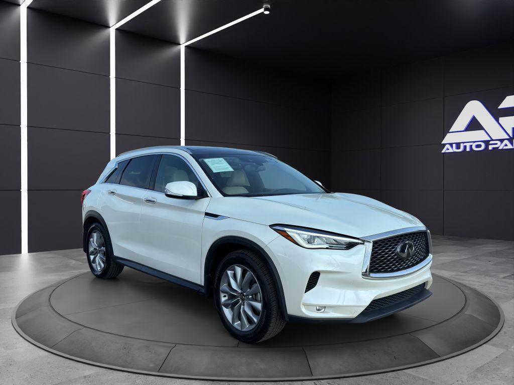 2021 INFINITI QX50 Image 3