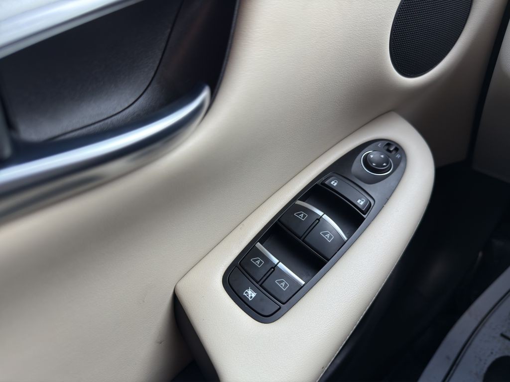 2021 INFINITI QX50 Image 12