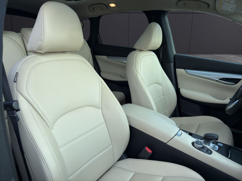 2021 INFINITI QX50 Image 14