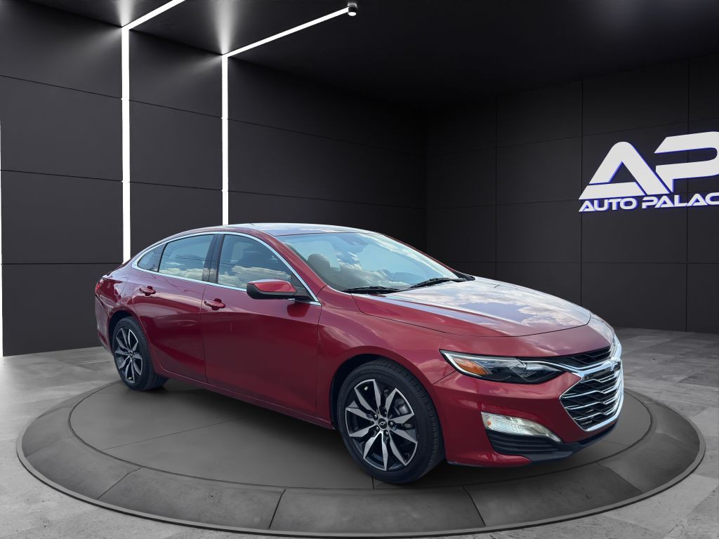 2021 Chevrolet Malibu Image 3