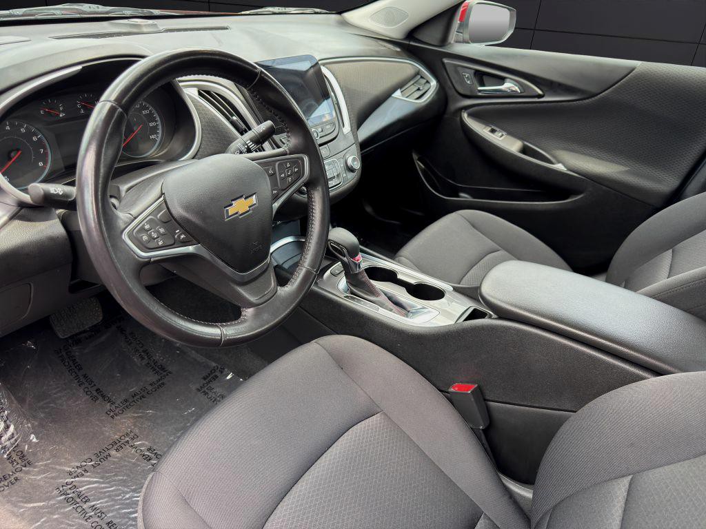 2021 Chevrolet Malibu Image 9