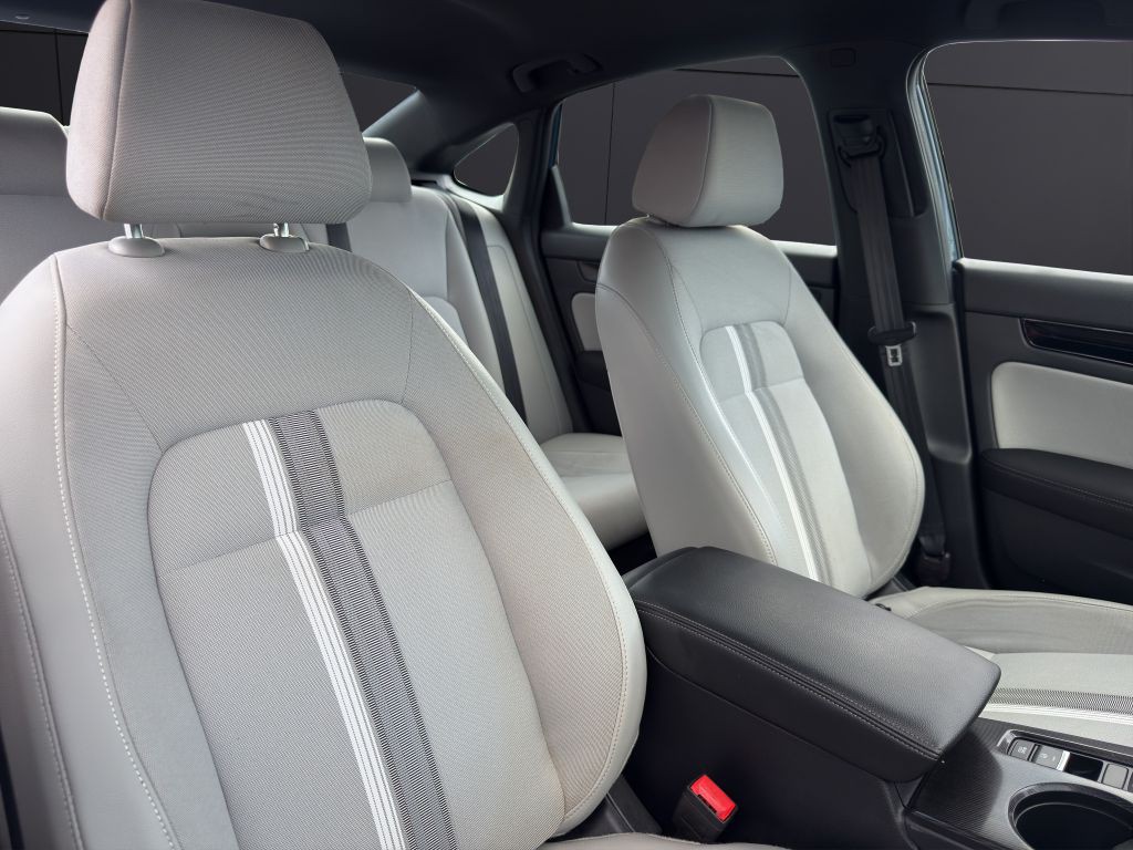2025 Honda Civic Image 6