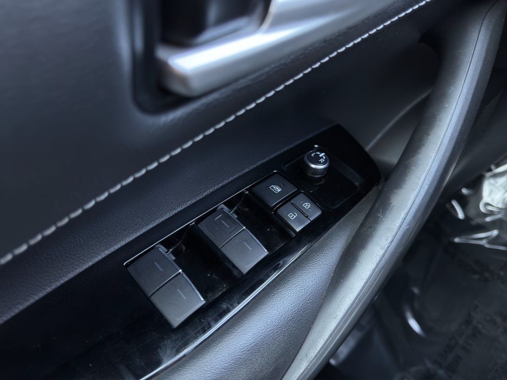 2020 Toyota Corolla Image 11