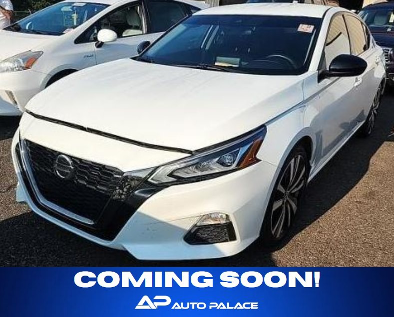 2022 Nissan Altima Image 1