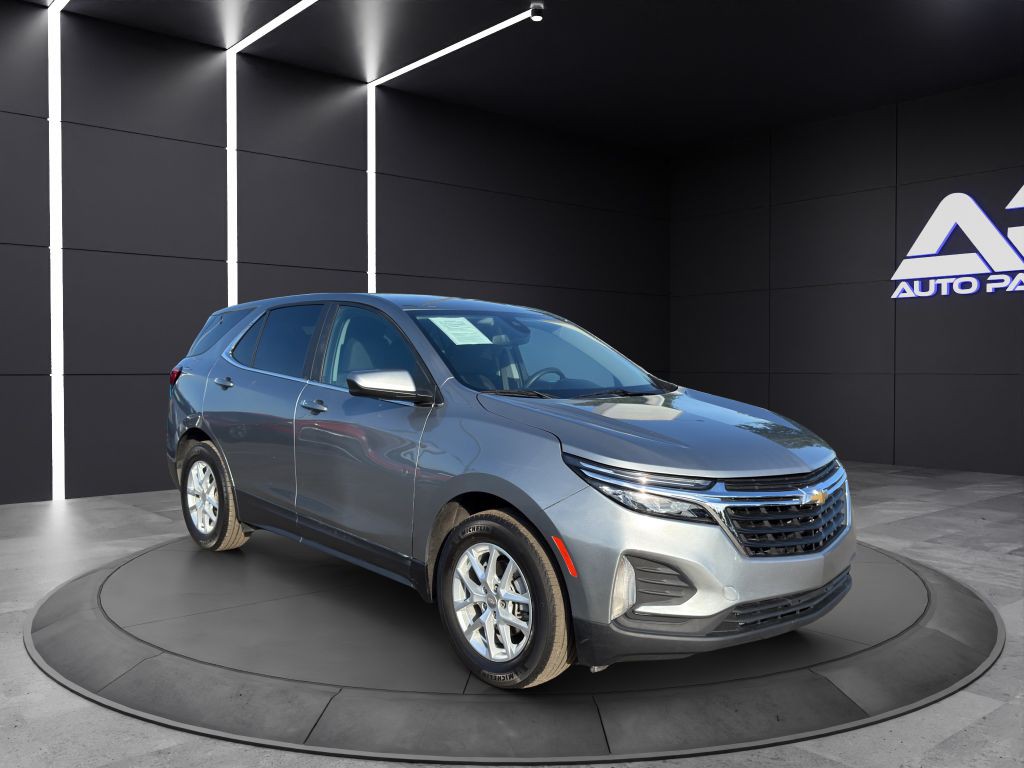 2023 Chevrolet Equinox Image 3