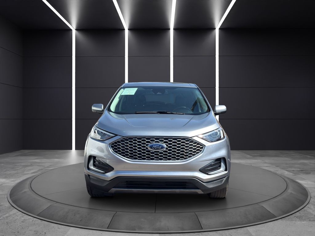 2024 Ford Edge Image 2