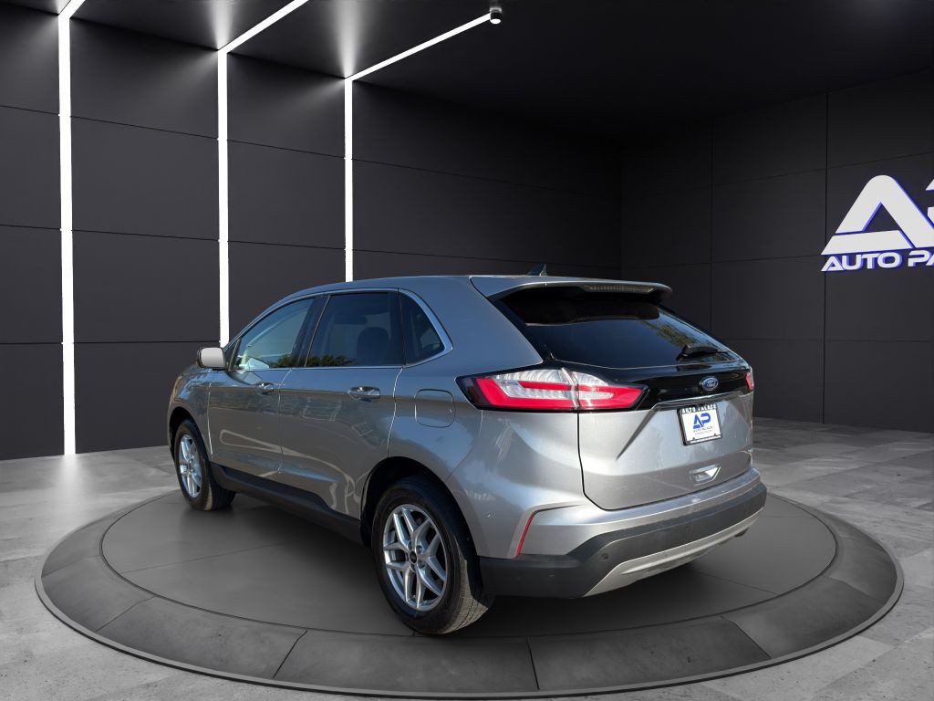 2024 Ford Edge Image 4