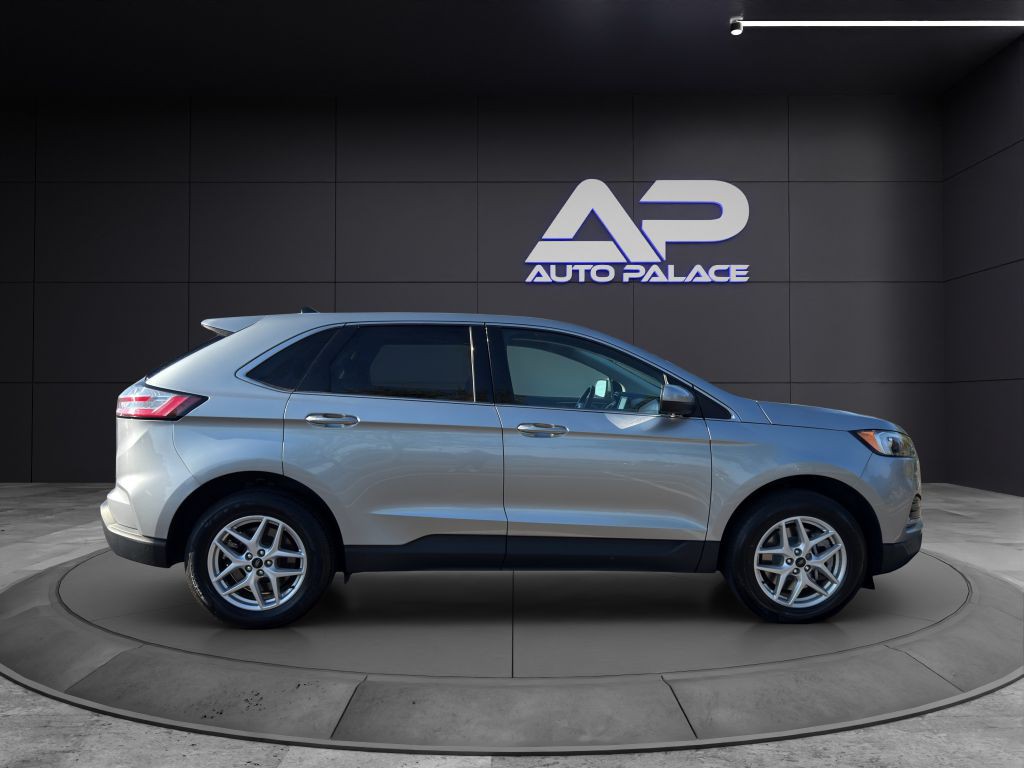 2024 Ford Edge Image 8