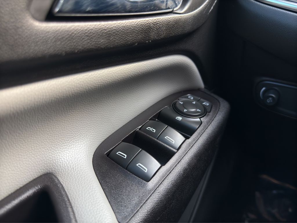 2021 Chevrolet Equinox Image 11