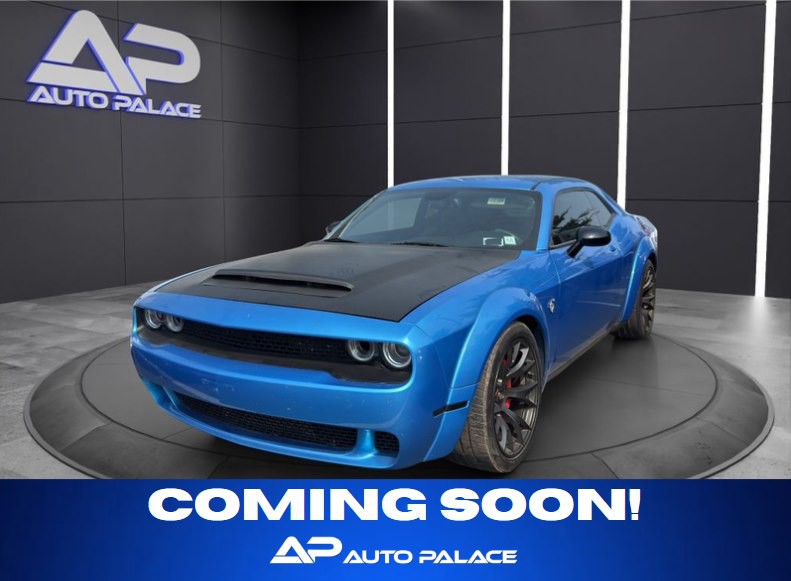 2016 Dodge Challenger Image 1