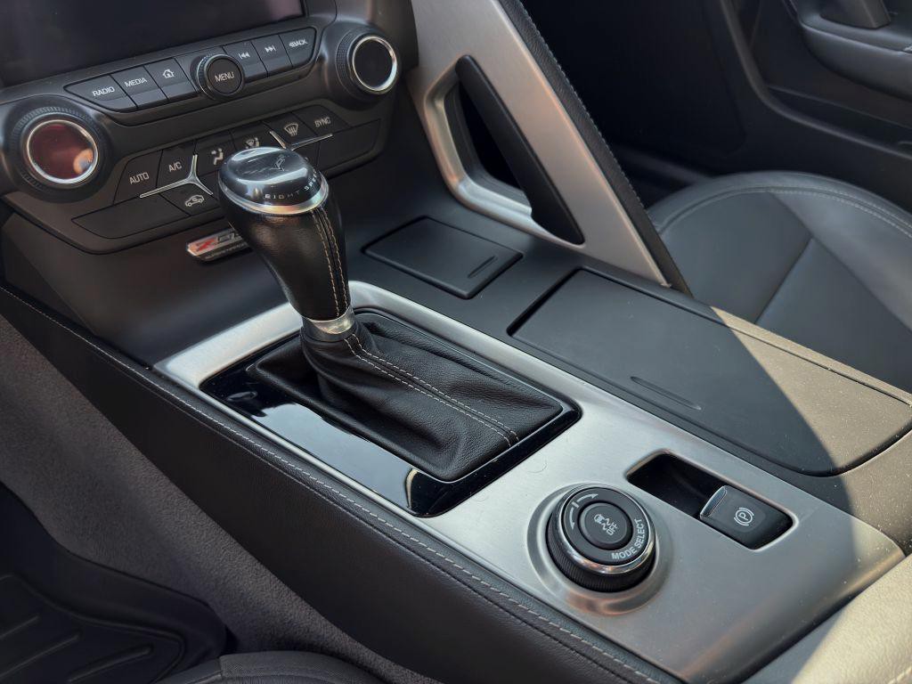 2017 Chevrolet Corvette Image 12