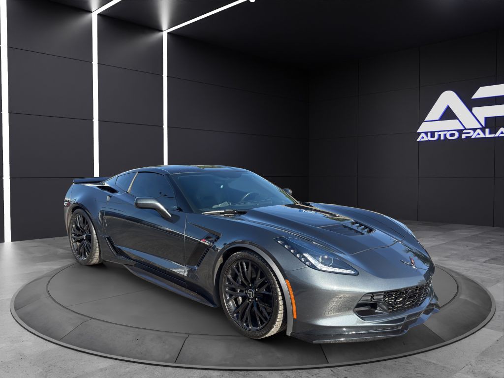 2017 Chevrolet Corvette Image 2
