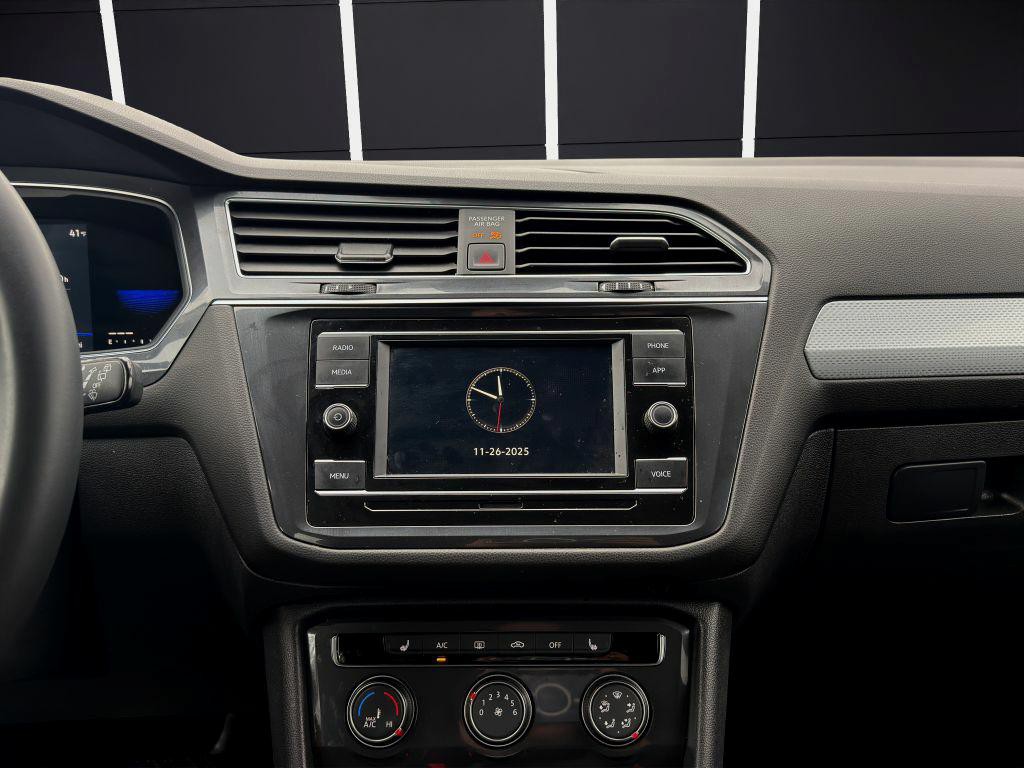 2022 Volkswagen Tiguan Image 18