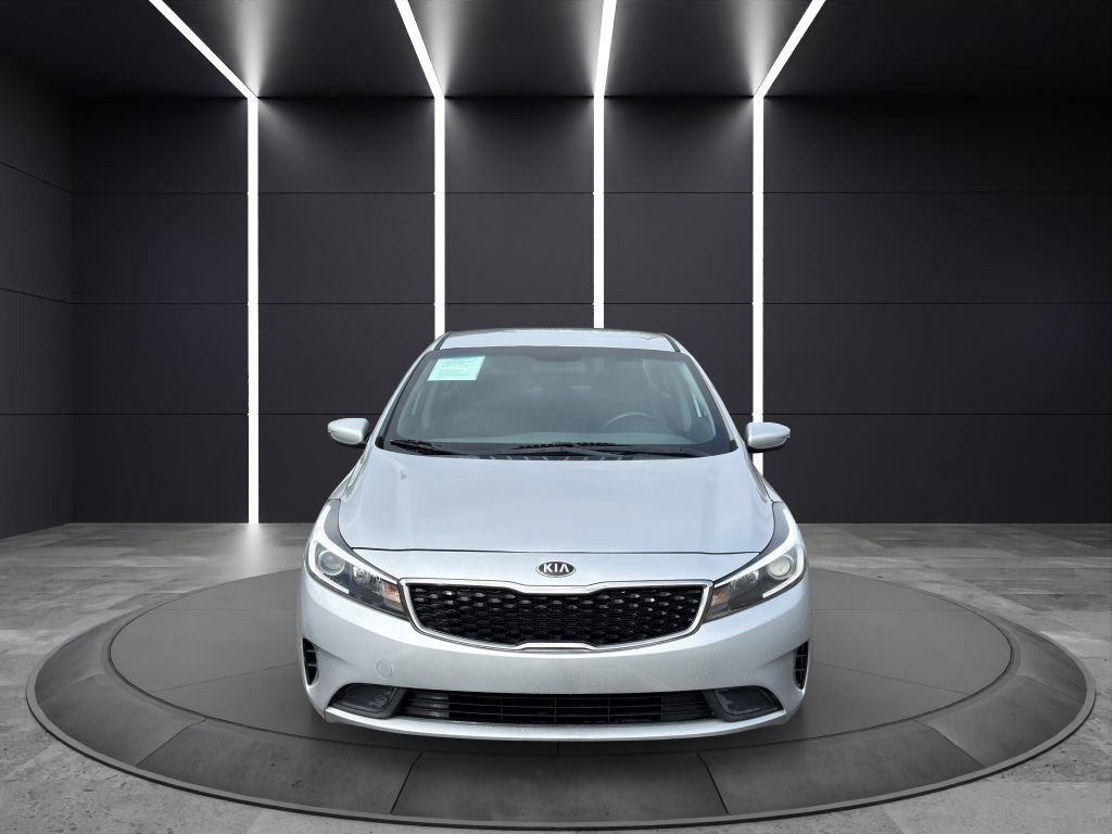 2018 Kia Forte Image 2