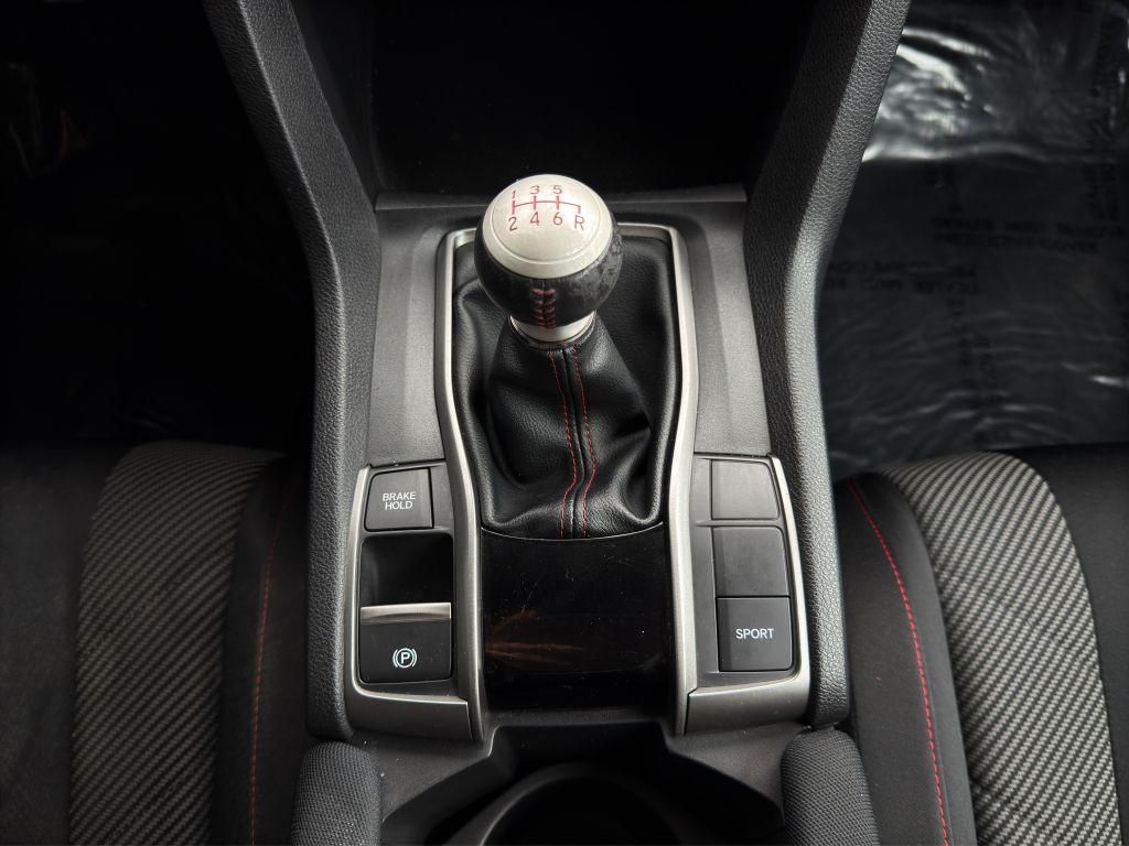2018 Honda Civic Image 18