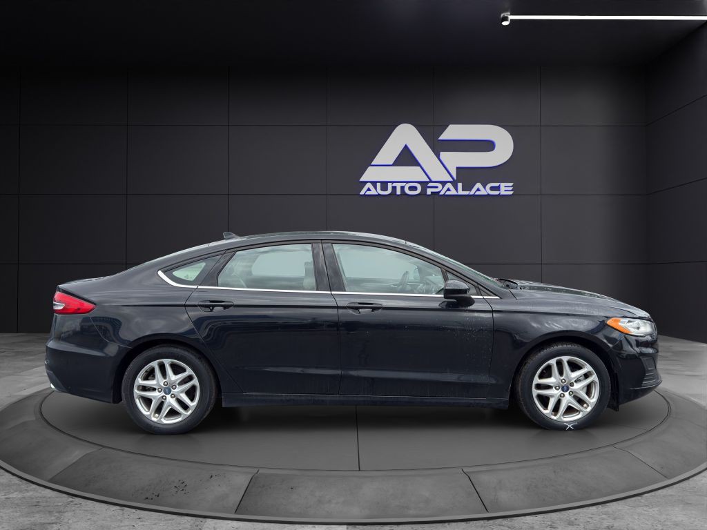 2020 Ford Fusion Image 8