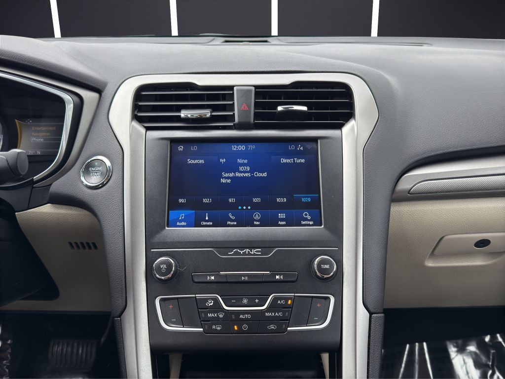 2020 Ford Fusion Image 18