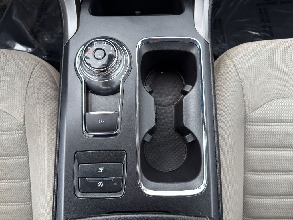 2020 Ford Fusion Image 19