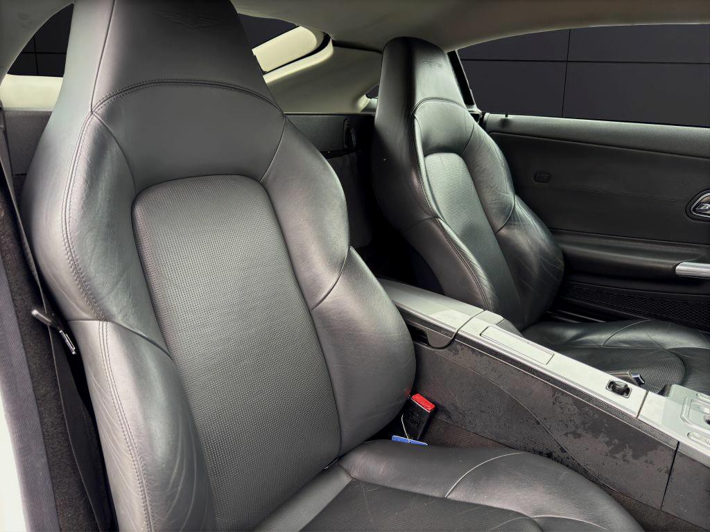 2004 Chrysler Crossfire Image 12