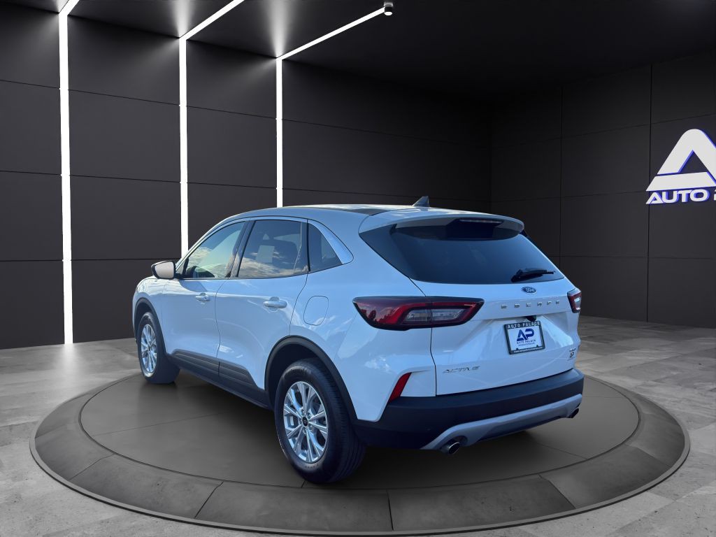 2024 Ford Escape Image 4