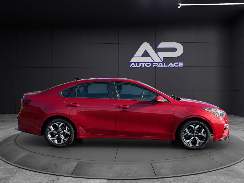 2021 Kia Forte Image 8