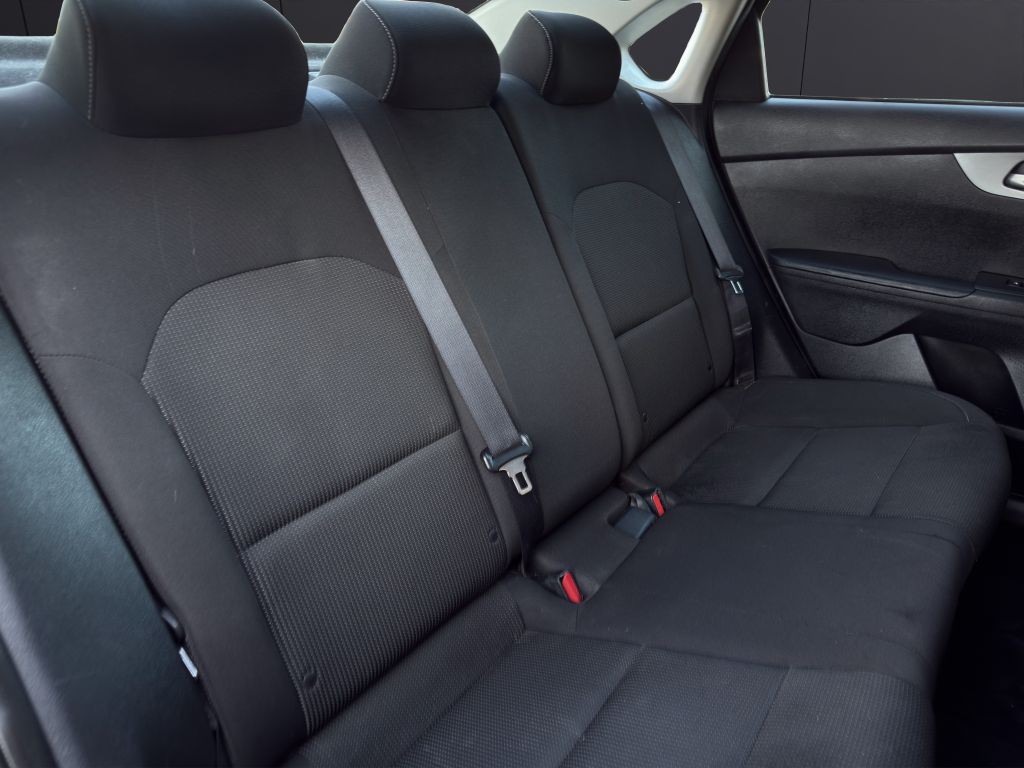 2021 Kia Forte Image 20