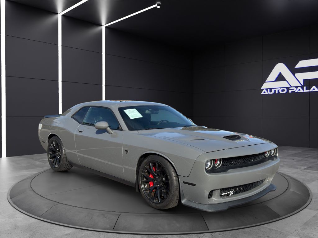 2017 Dodge Challenger Image 3