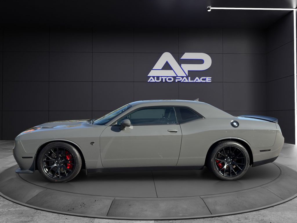 2017 Dodge Challenger Image 7