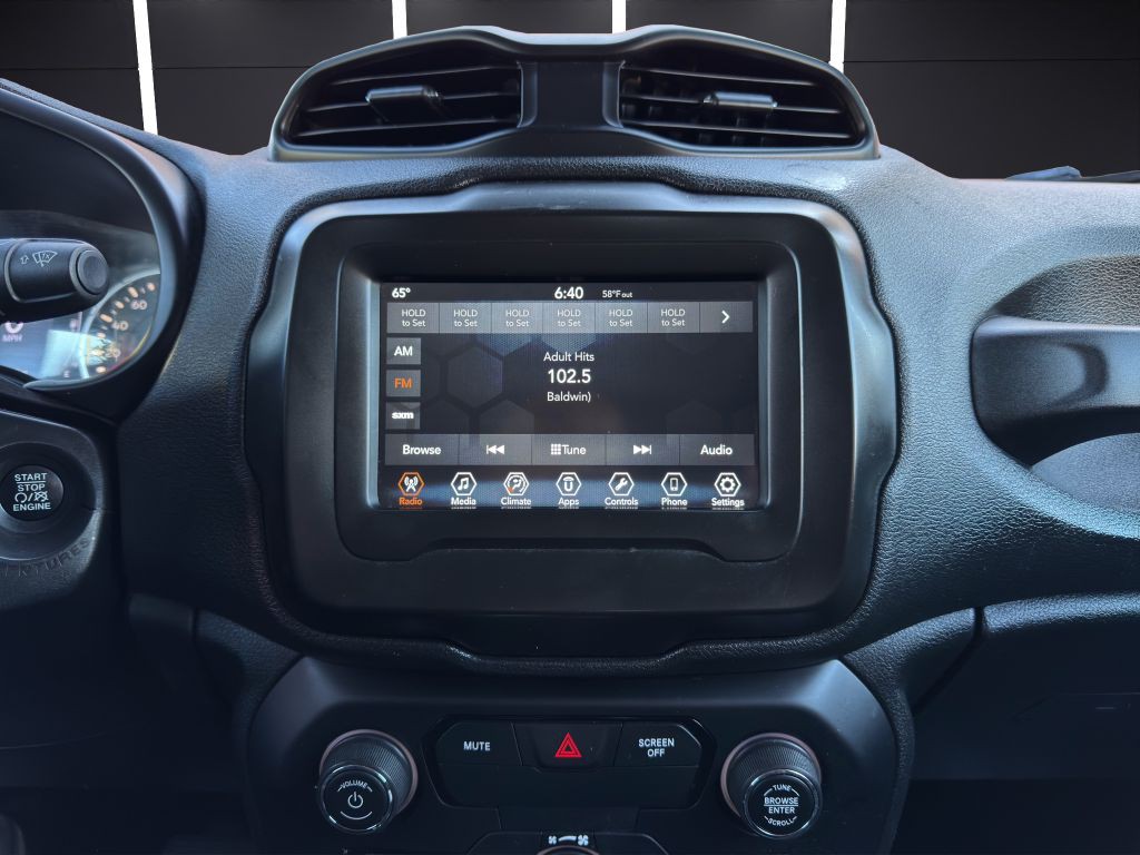 2018 Jeep Renegade Image 17