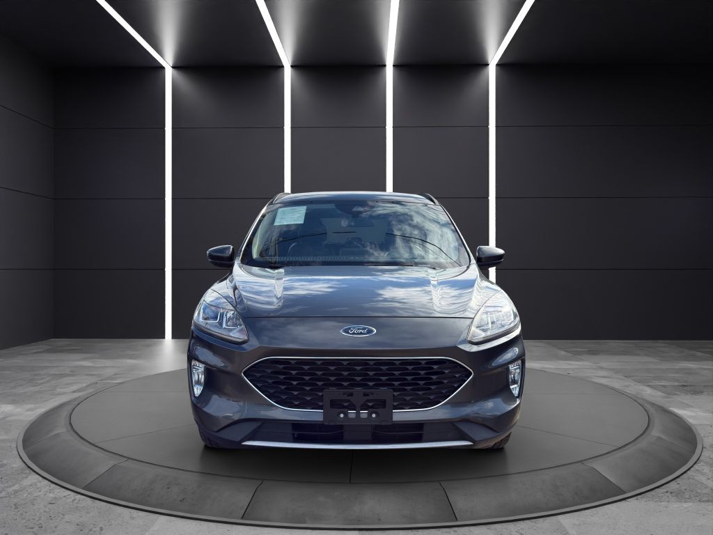 2020 Ford Escape Image 2