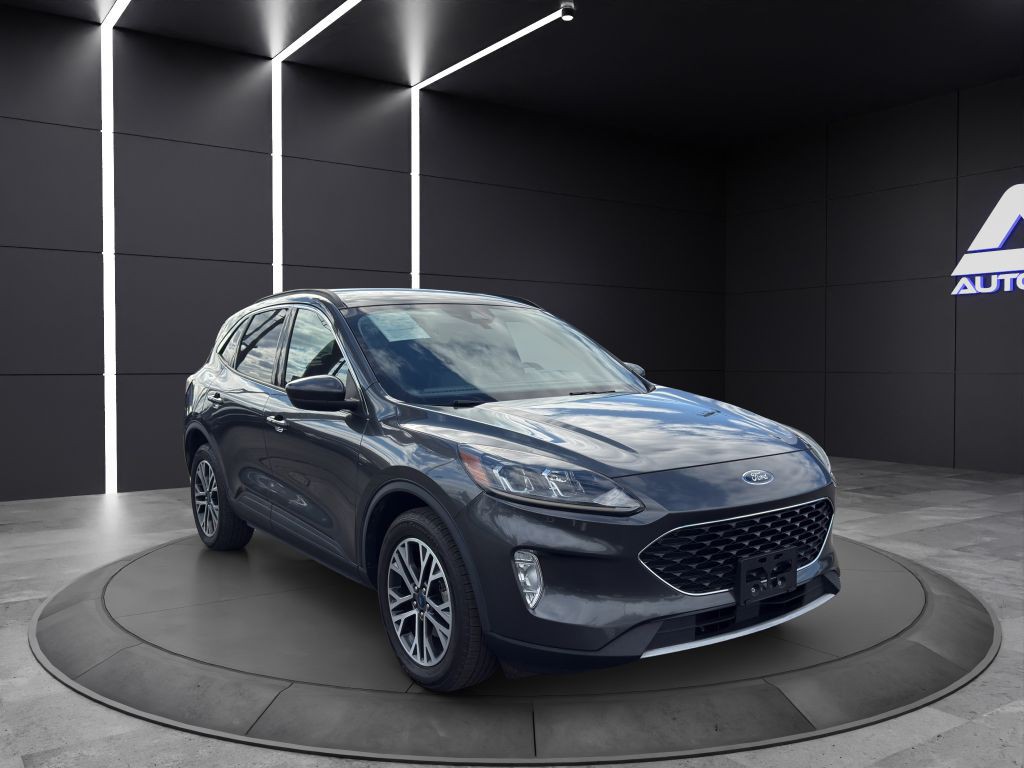 2020 Ford Escape Image 3