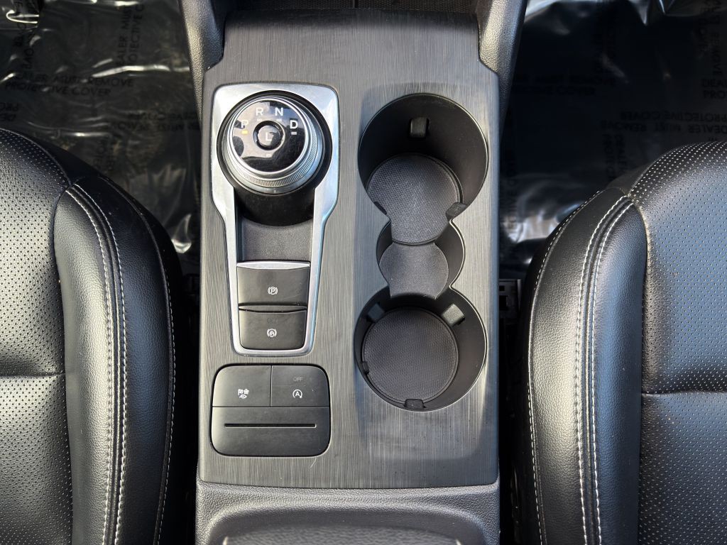 2020 Ford Escape Image 19