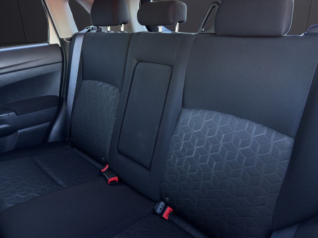 2020 Mitsubishi Outlander Image 20