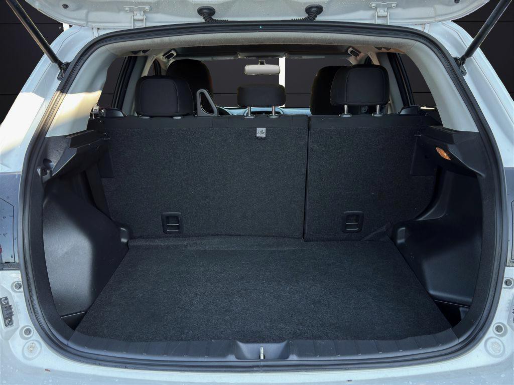 2020 Mitsubishi Outlander Image 21